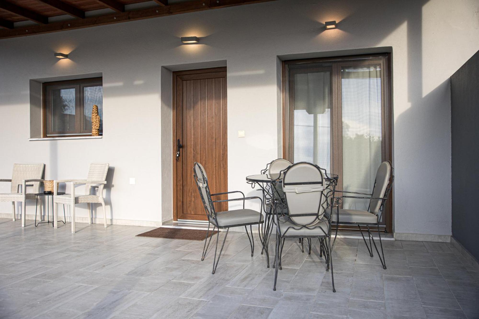 Countryside Luxury Studios Kato Lekhonia Exterior photo